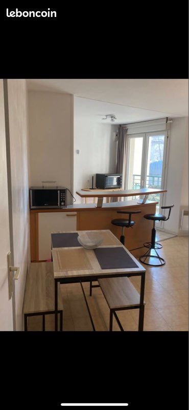Appartement à louer, 38m², Cergy
