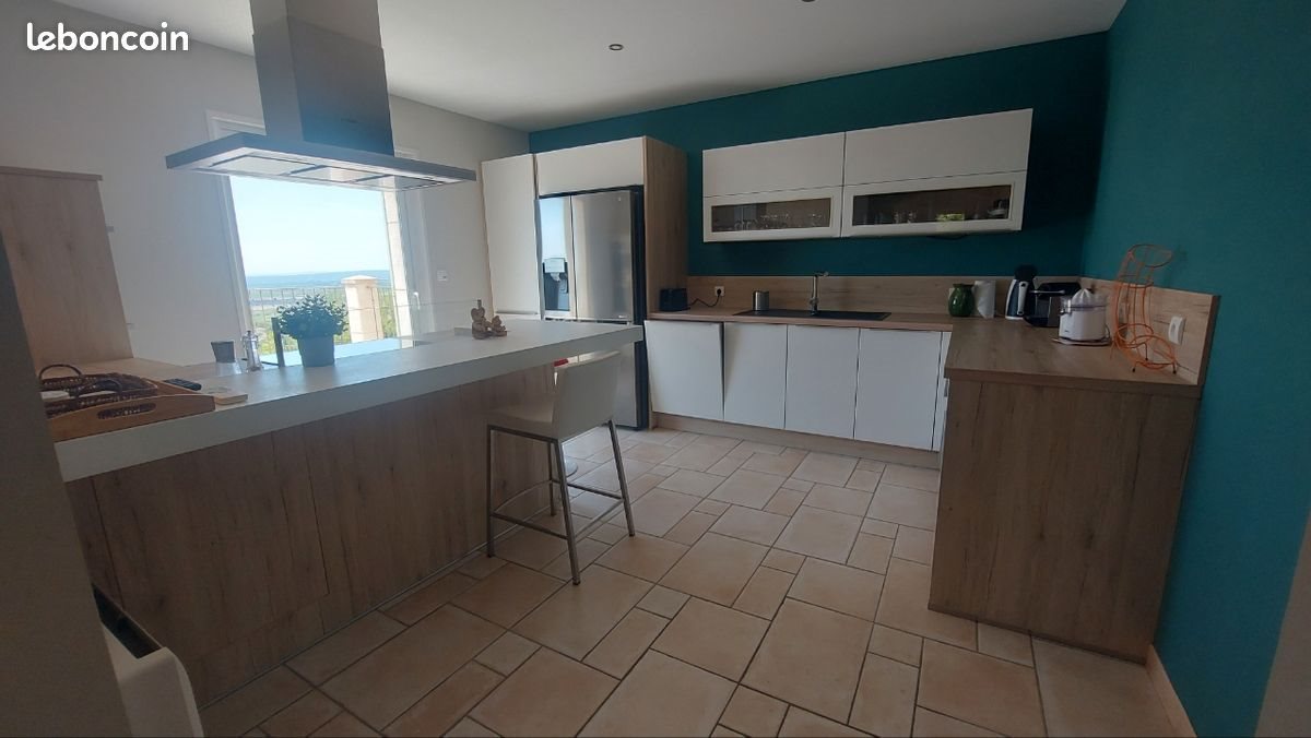 Maison à louer, 130m², Séguret