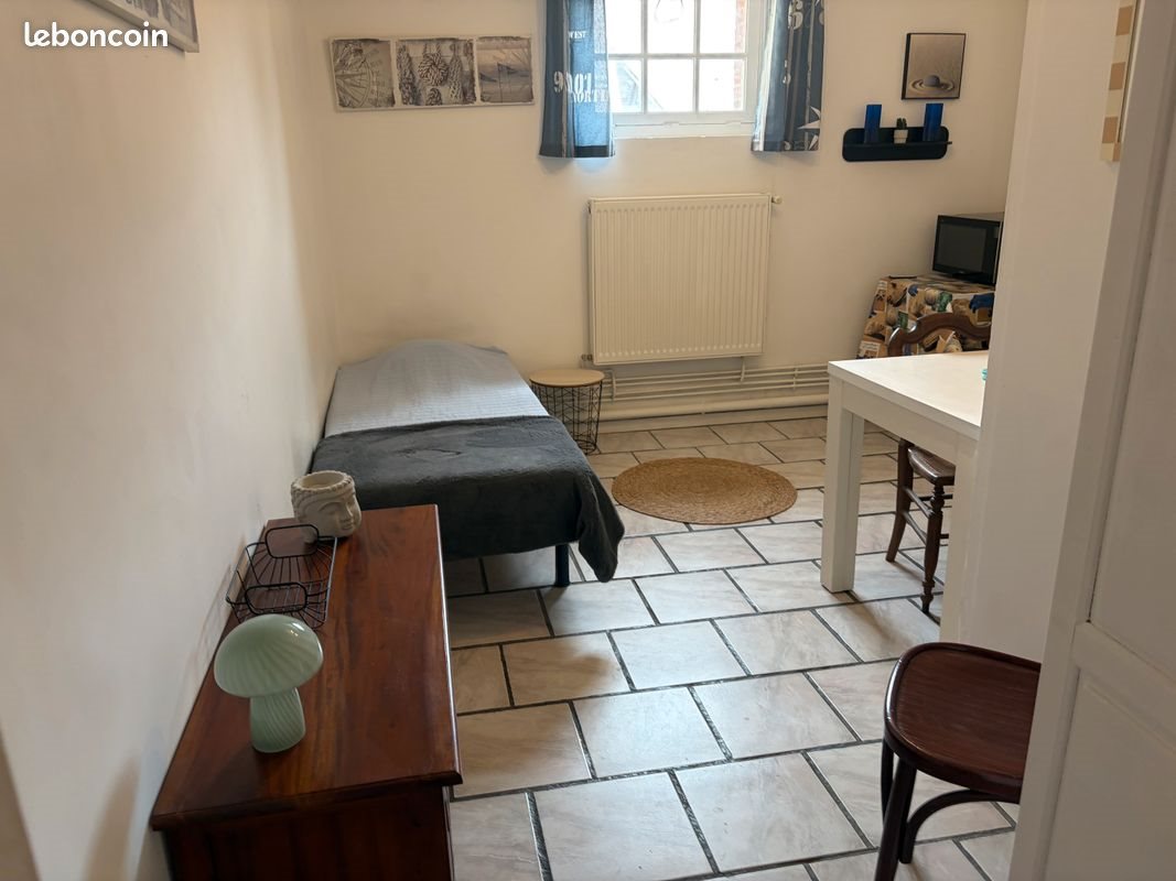 Appartement à louer, 16m², Mont-Saint-Aignan