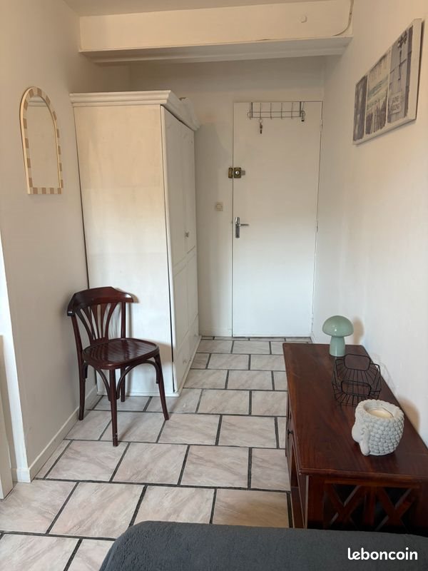 Appartement à louer, 16m², Mont-Saint-Aignan