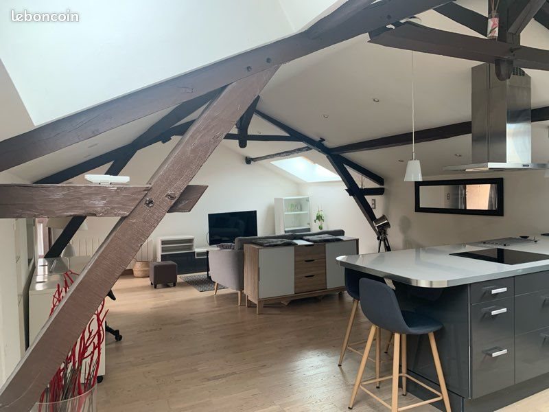 Appartement à louer, 60m², Figeac