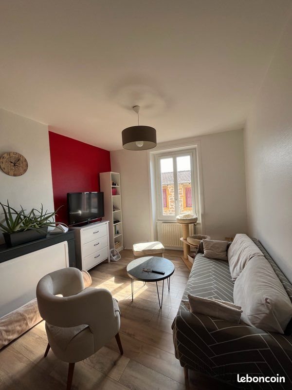 Appartement à louer, 55m², Saint-Romain-de-Popey