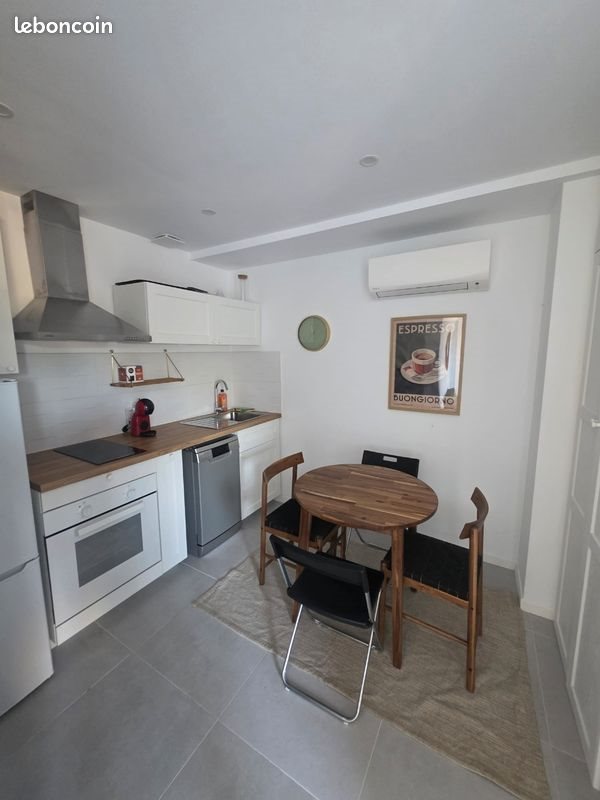 Appartement à louer, 40m², La Crau