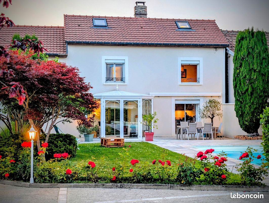 Maison à vendre, 174m², Saint-André-les-Vergers