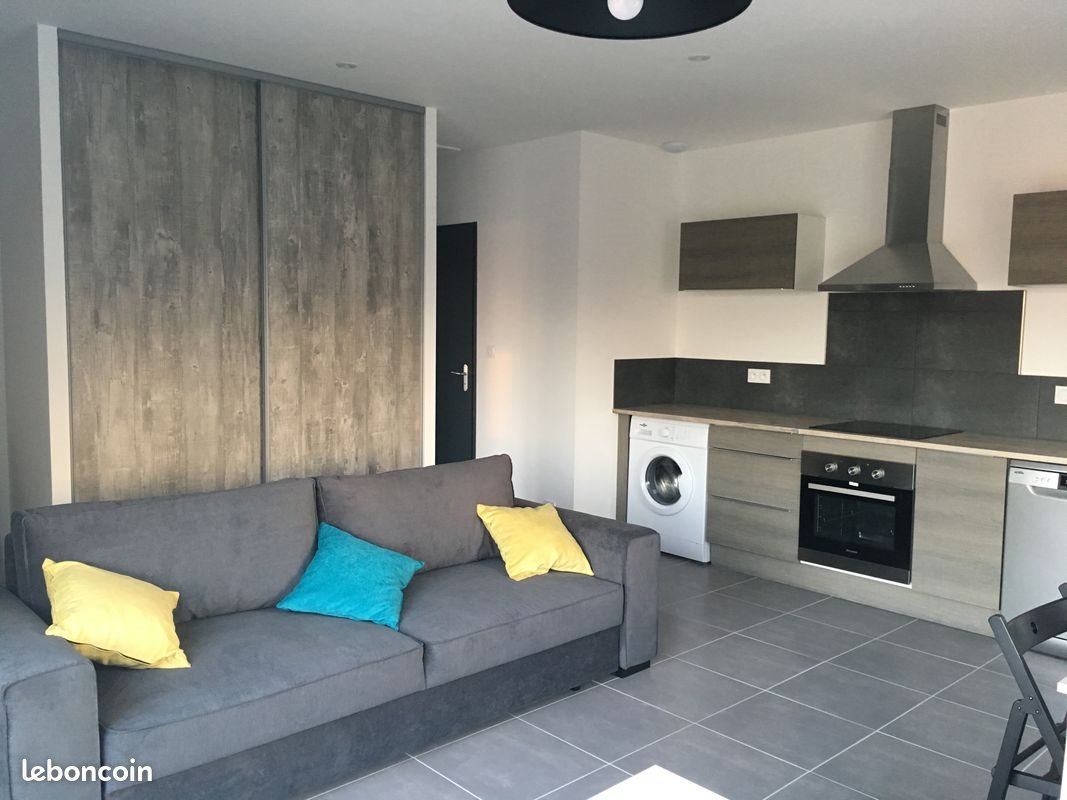 Appartement à louer, 42m², L'Isle-sur-la-Sorgue