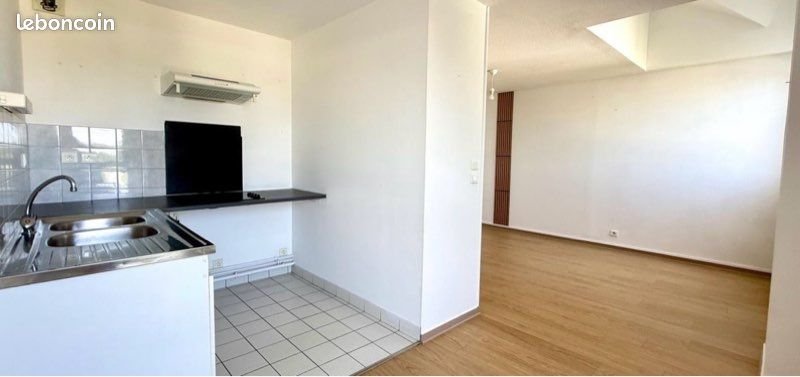 Appartement à louer, 32m², Auray