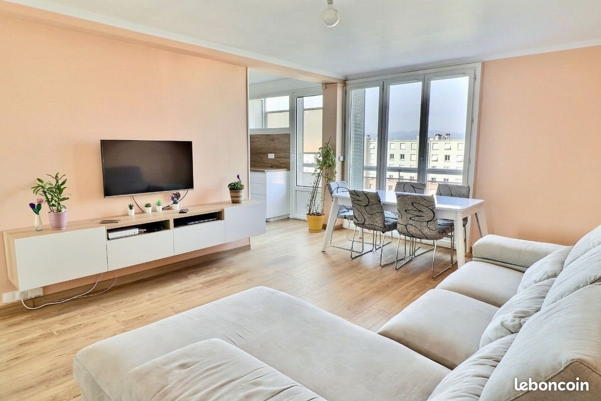 Appartement à louer, 70m², Sainte-Foy-lès-Lyon