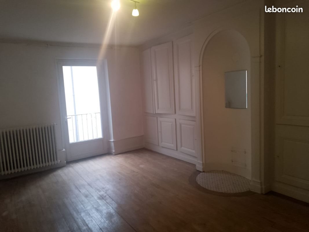 Appartement à louer, 95m², Salins-les-Bains