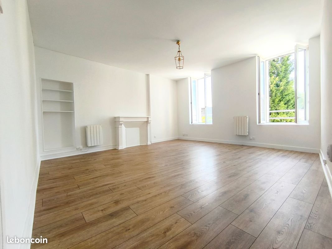 Appartement à louer, 73m², Plonévez-du-Faou