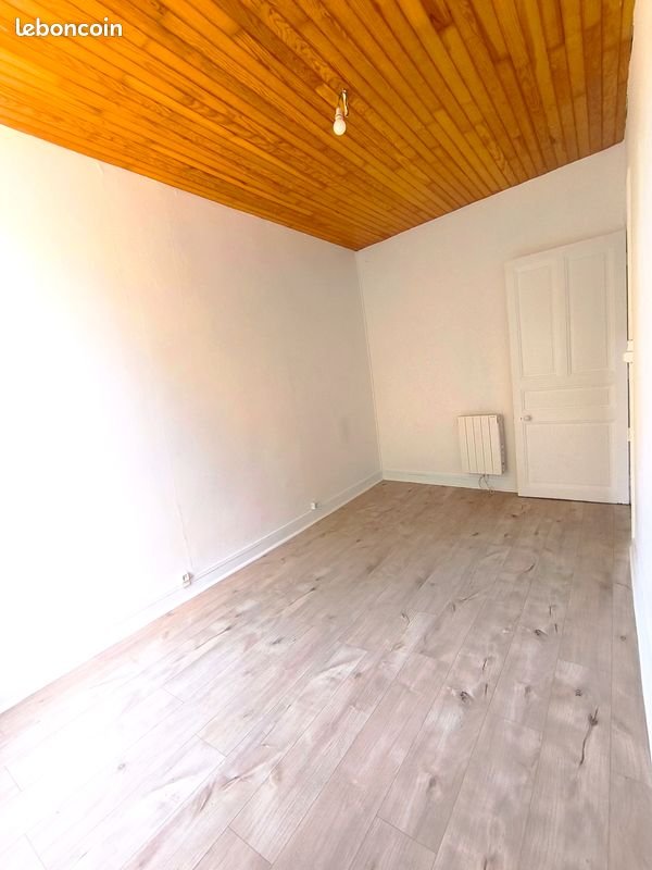 Appartement à louer, 73m², Plonévez-du-Faou