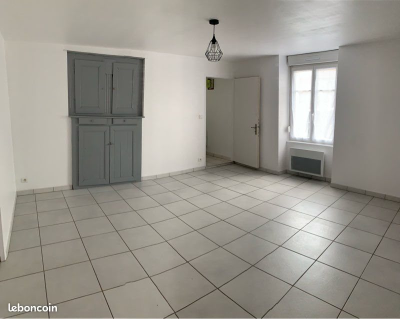 Appartement à louer, 72m², Fretigney-et-Velloreille