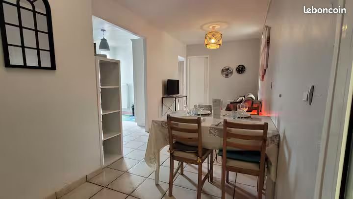 Appartement à louer, 90m², Cergy