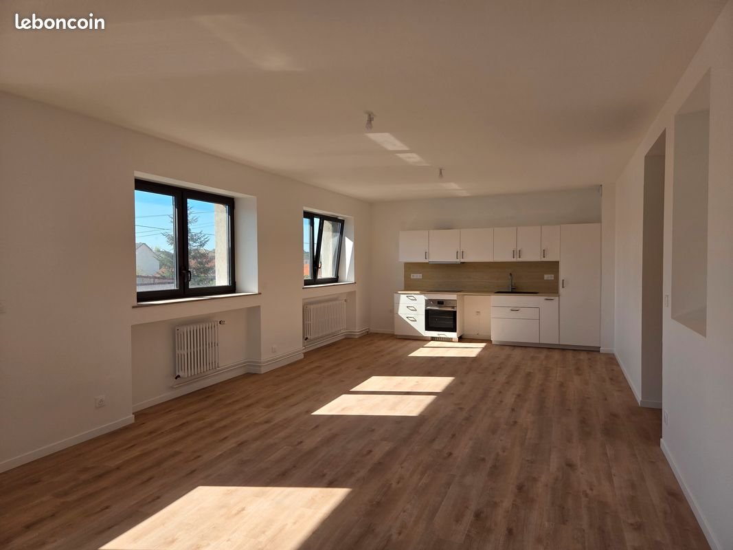 Appartement à louer, 88m², Chanteheux