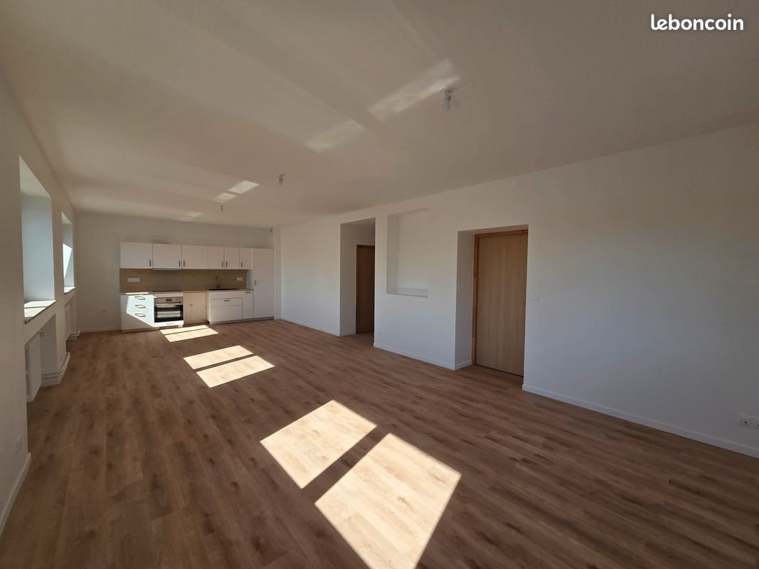 Appartement à louer, 88m², Chanteheux