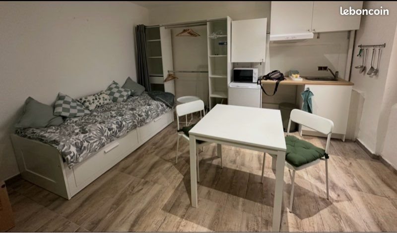 Appartement à louer, 19m², Toulon