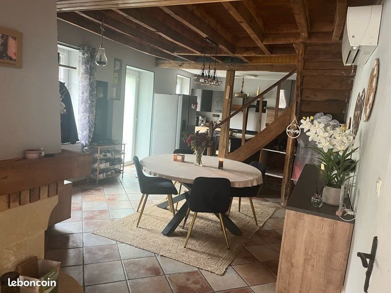 Maison à vendre, 200m², Saint-Yrieix-les-Bois