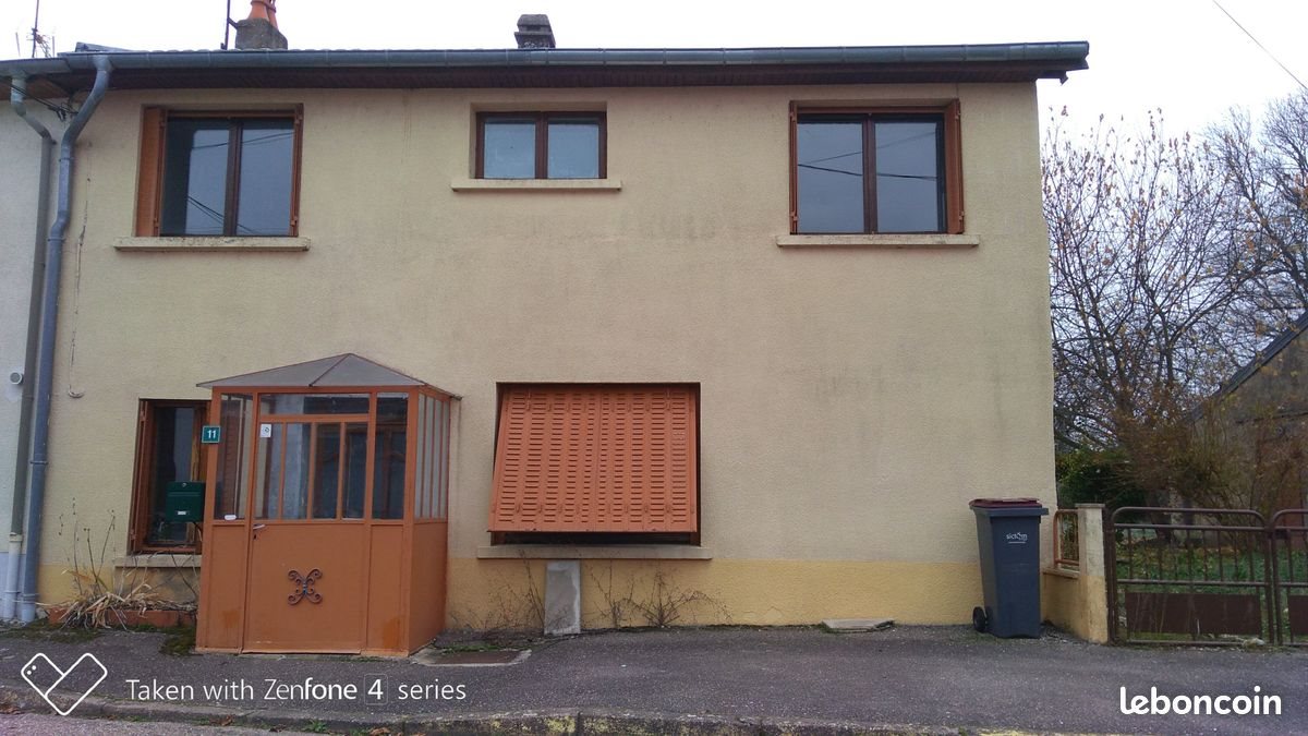 Maison à louer, 70m², Corre