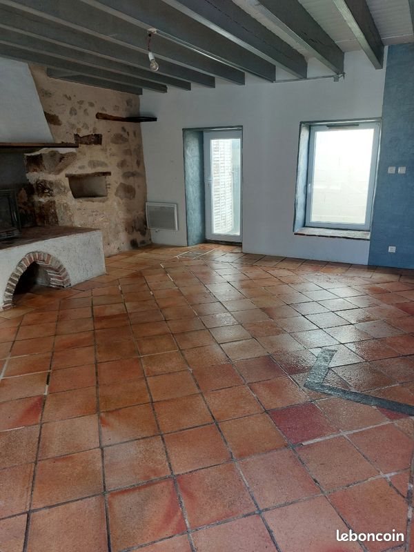 Maison à louer, 64m², Beaufou