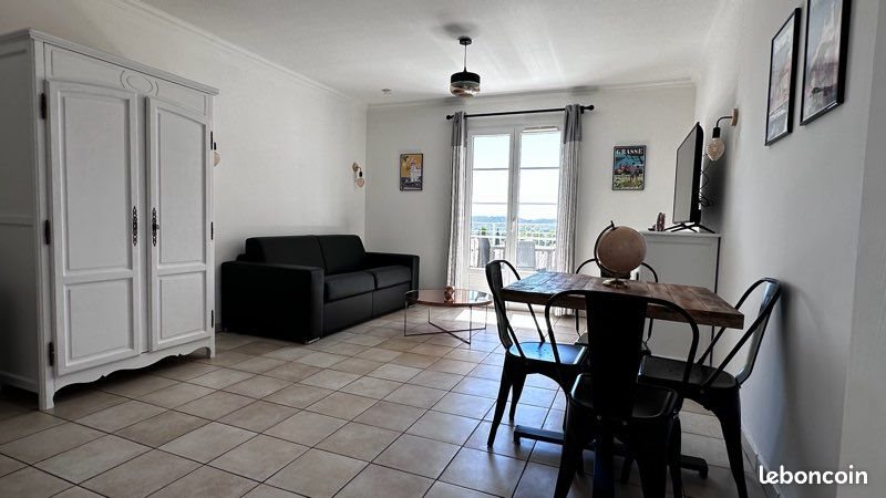 Appartement à louer, 28m², Callian