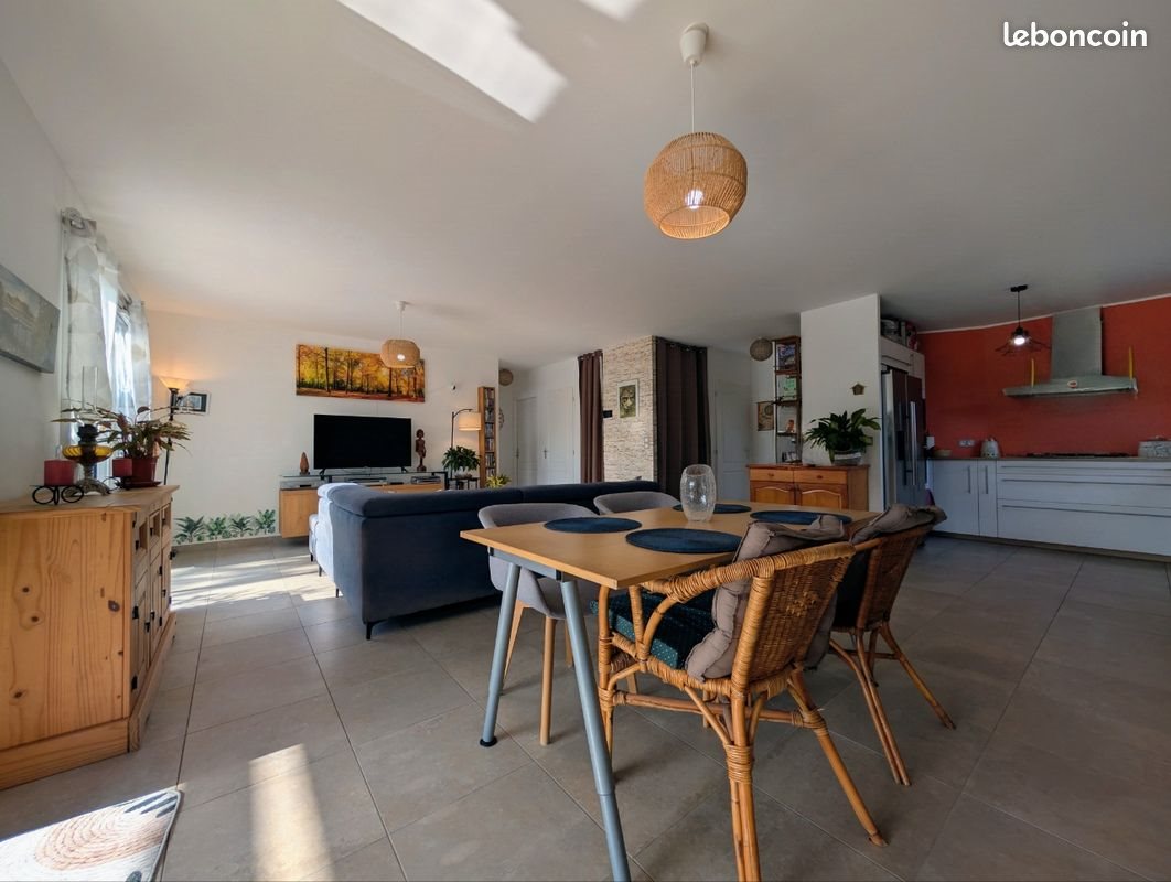 Maison à vendre, 79m², Camps-sur-l'Isle