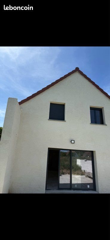 Maison à louer, 140m², Sassenay