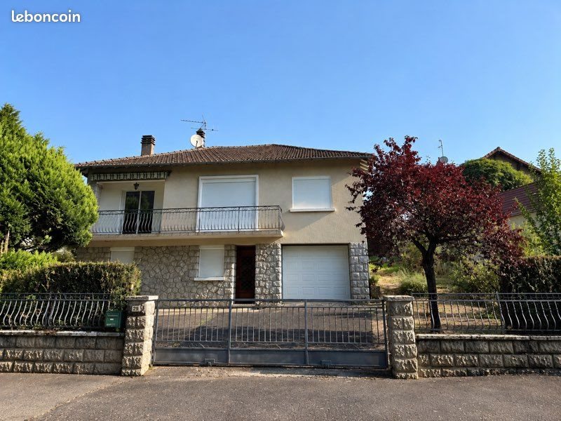 Maison à vendre, 130m², Arpajon-sur-Cère