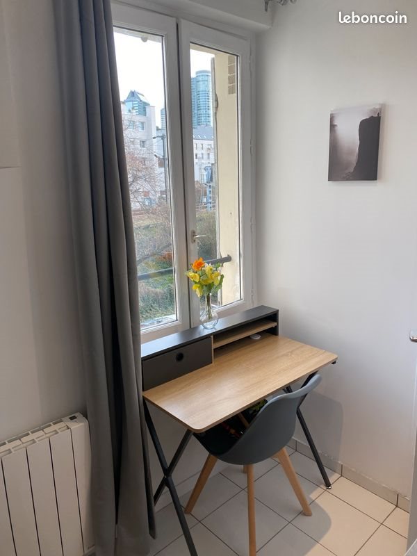 Appartement à louer, 21m², Courbevoie
