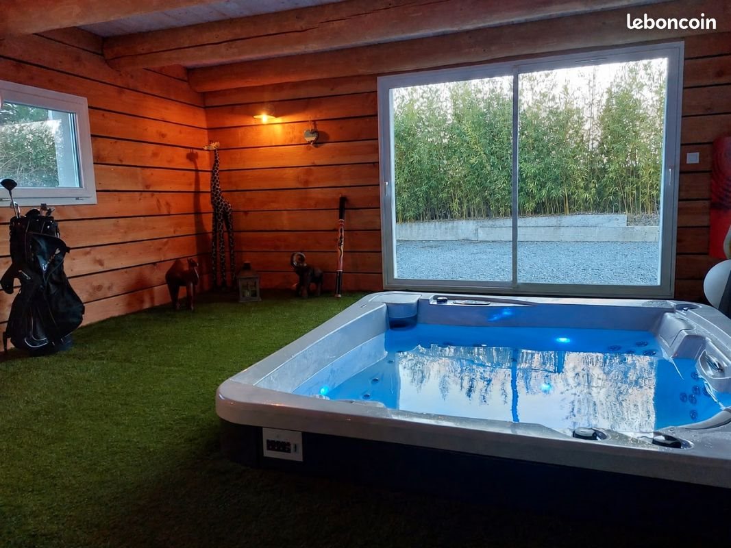 Maison à vendre, 278m², Pradons