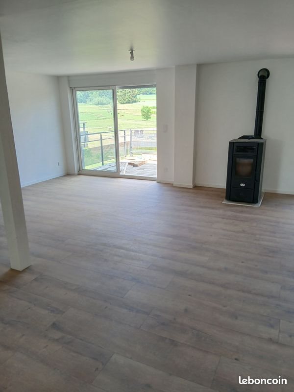 Appartement à louer, 104m², Marlhes