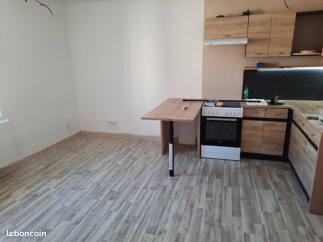 Appartement à louer, 36m², Neuves-Maisons