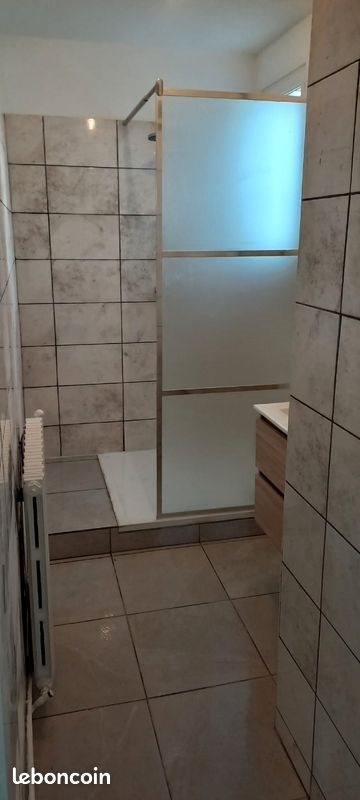 Appartement à louer, 65m², Nîmes