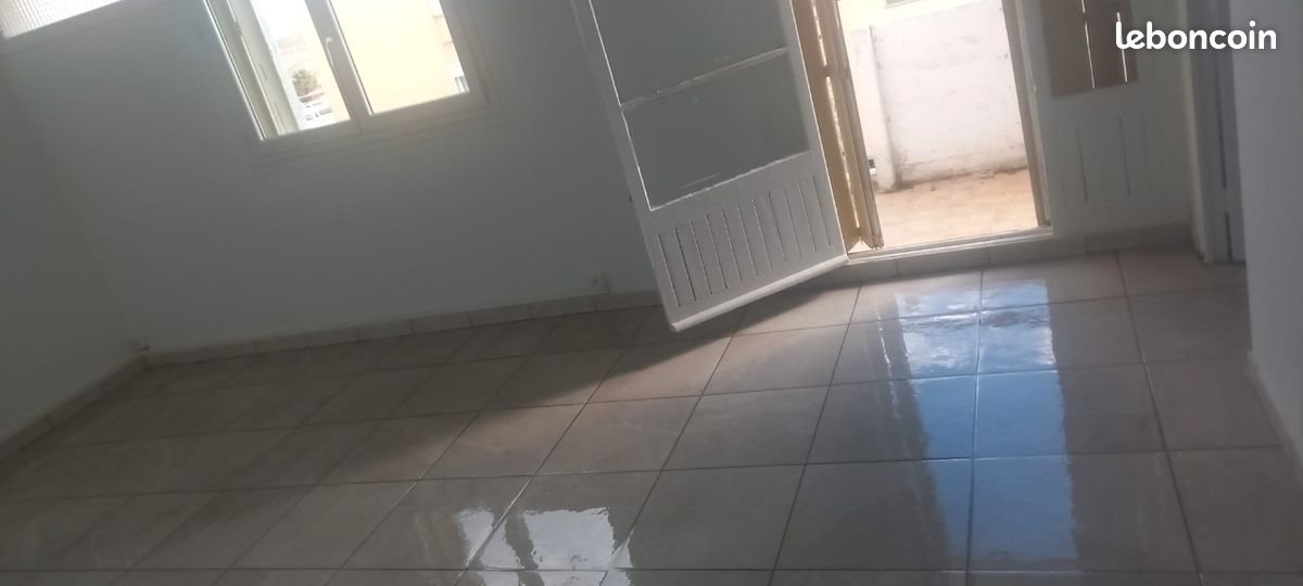 Appartement à louer, 65m², Nîmes