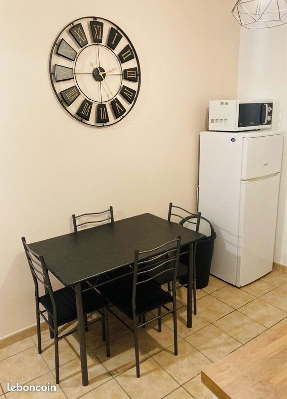 Appartement à louer, 28m², La Brillanne