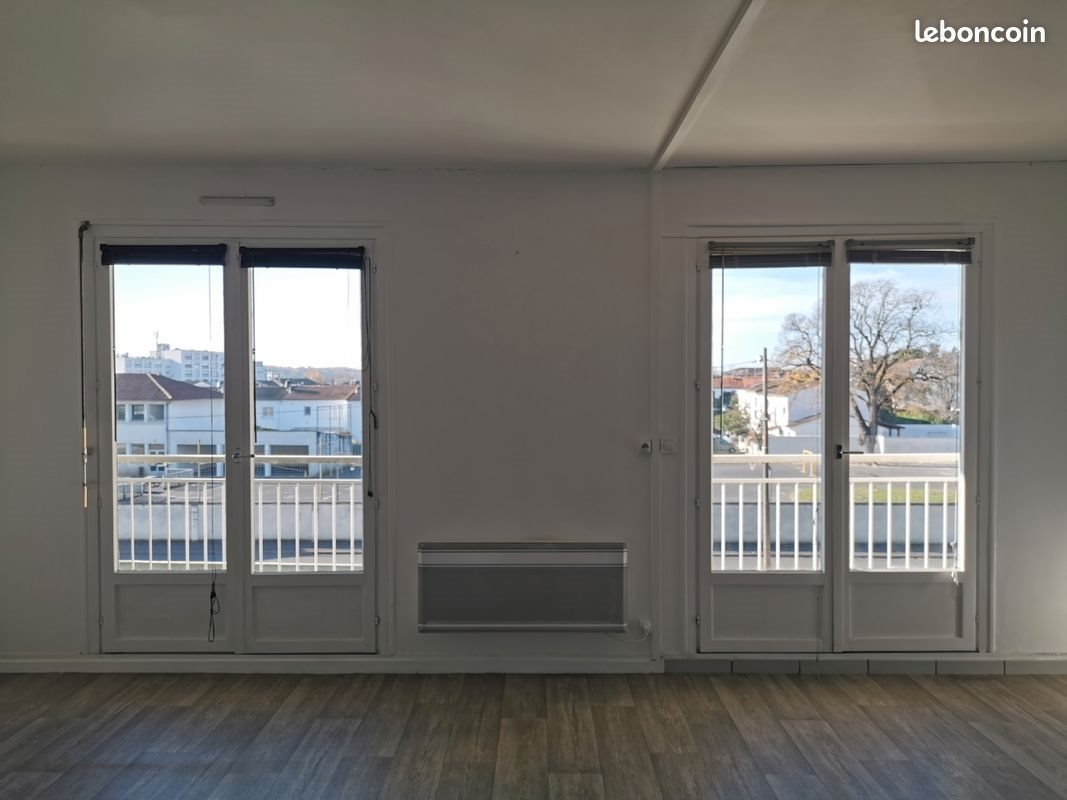 Appartement à louer, 38m², Angoulême