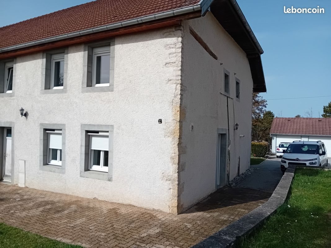 Appartement à louer, 27m², Bouclans