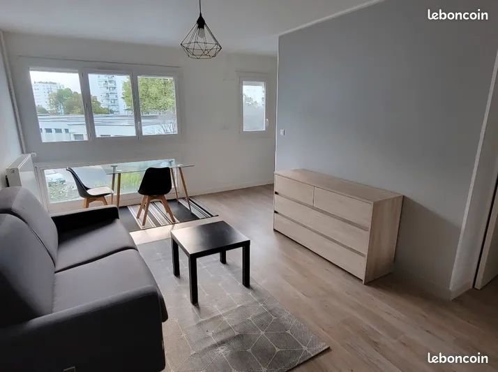 Appartement à louer, 28m², Cholet