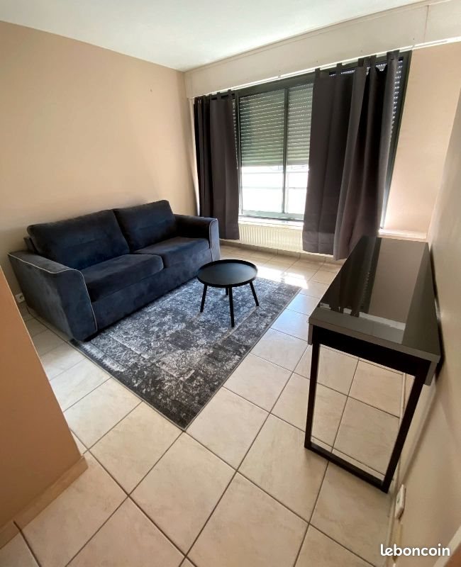 Appartement à louer, 18m², Vichy