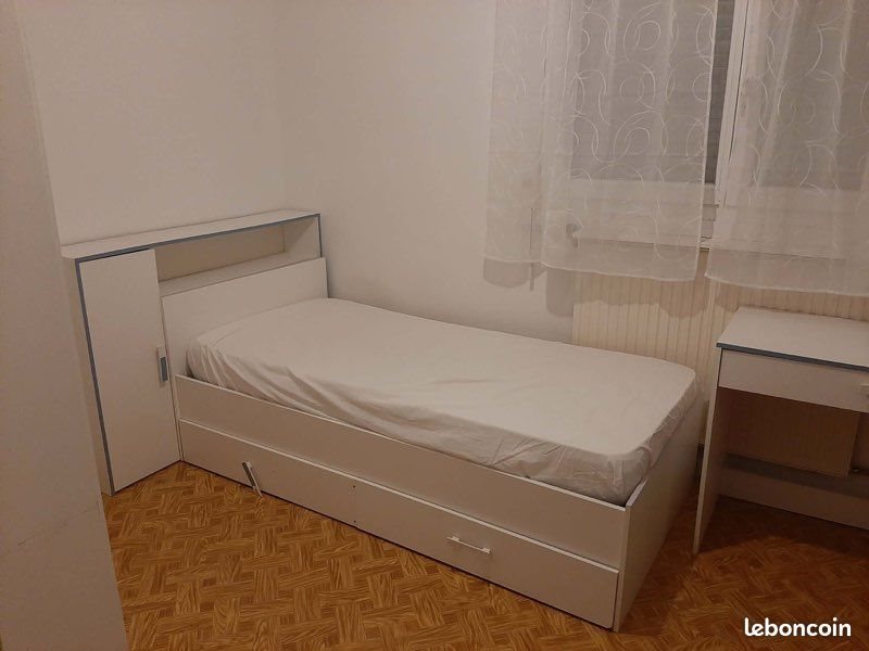Appartement à louer, 90m², Vaulx-en-Velin
