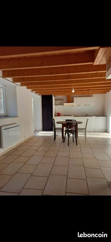 Maison à louer, 51m², Châteaulin