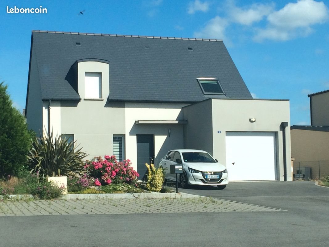 Maison à louer, 101m², Fougères