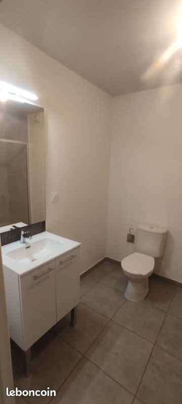 Appartement à louer, 53m², Belley