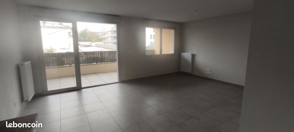 Appartement à louer, 53m², Belley