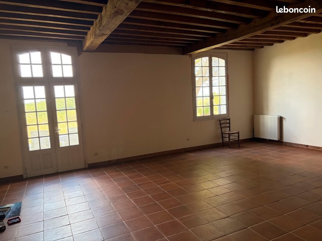 Maison à louer, 400m², Brantôme