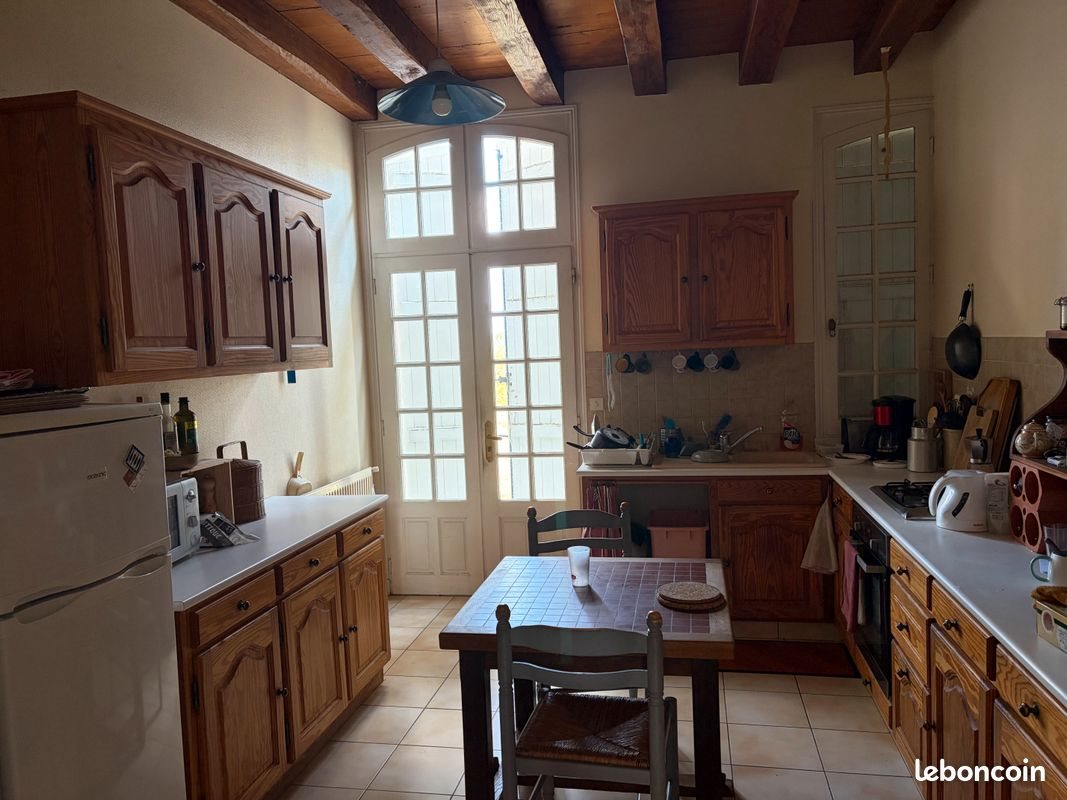 Maison à louer, 400m², Brantôme