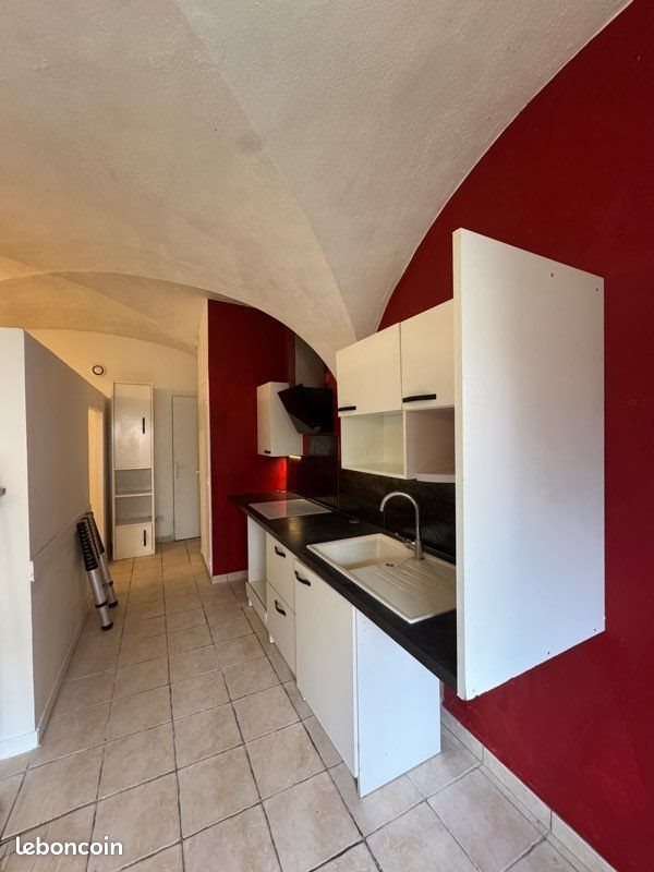 Appartement à louer, 33m², Rochemaure
