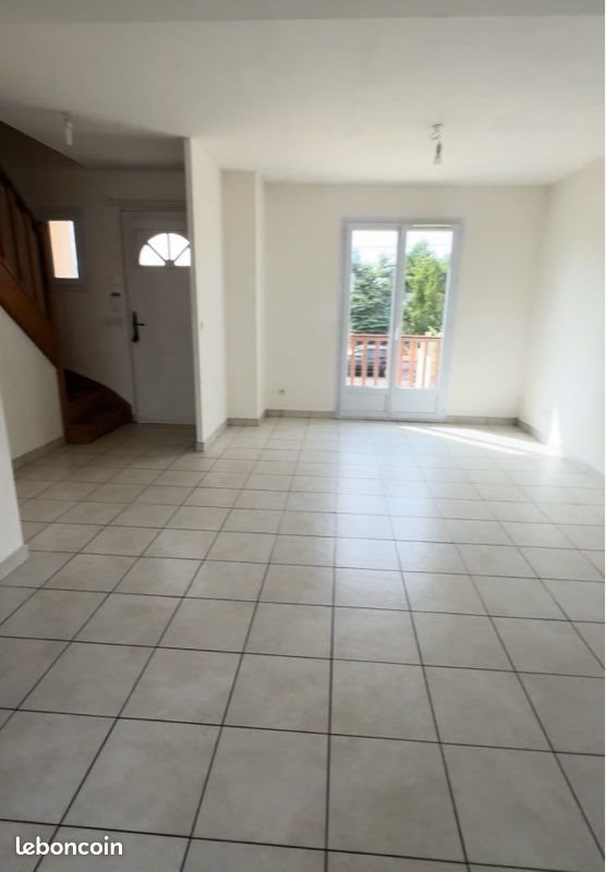 Maison à louer, 90m², Dordives