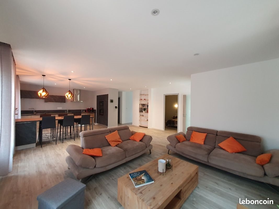 Maison à louer, 80m², Thuir
