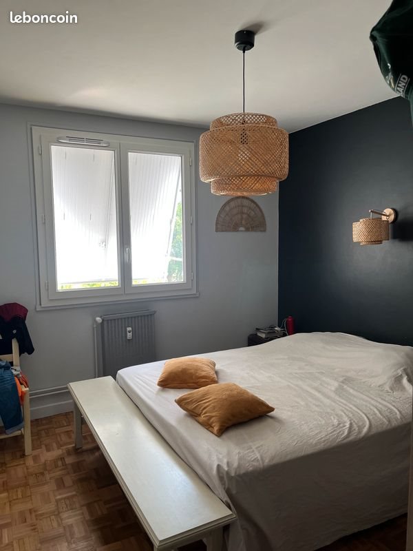 Appartement à vendre, 73m², Aubenas