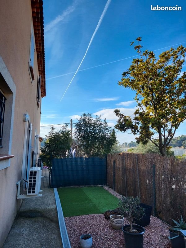 Maison à louer, 83m², Saint-Chamas