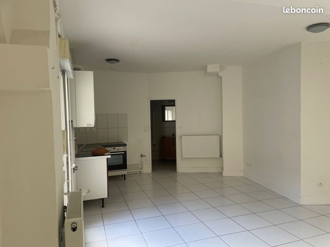 Appartement à louer, 61m², Moulins